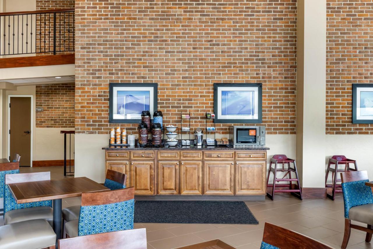 Comfort Inn Warner Robins - Robins Air Force Base Area Buitenkant foto